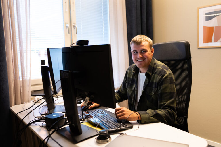 Victor Johansson på SITE kontoret 1200x630