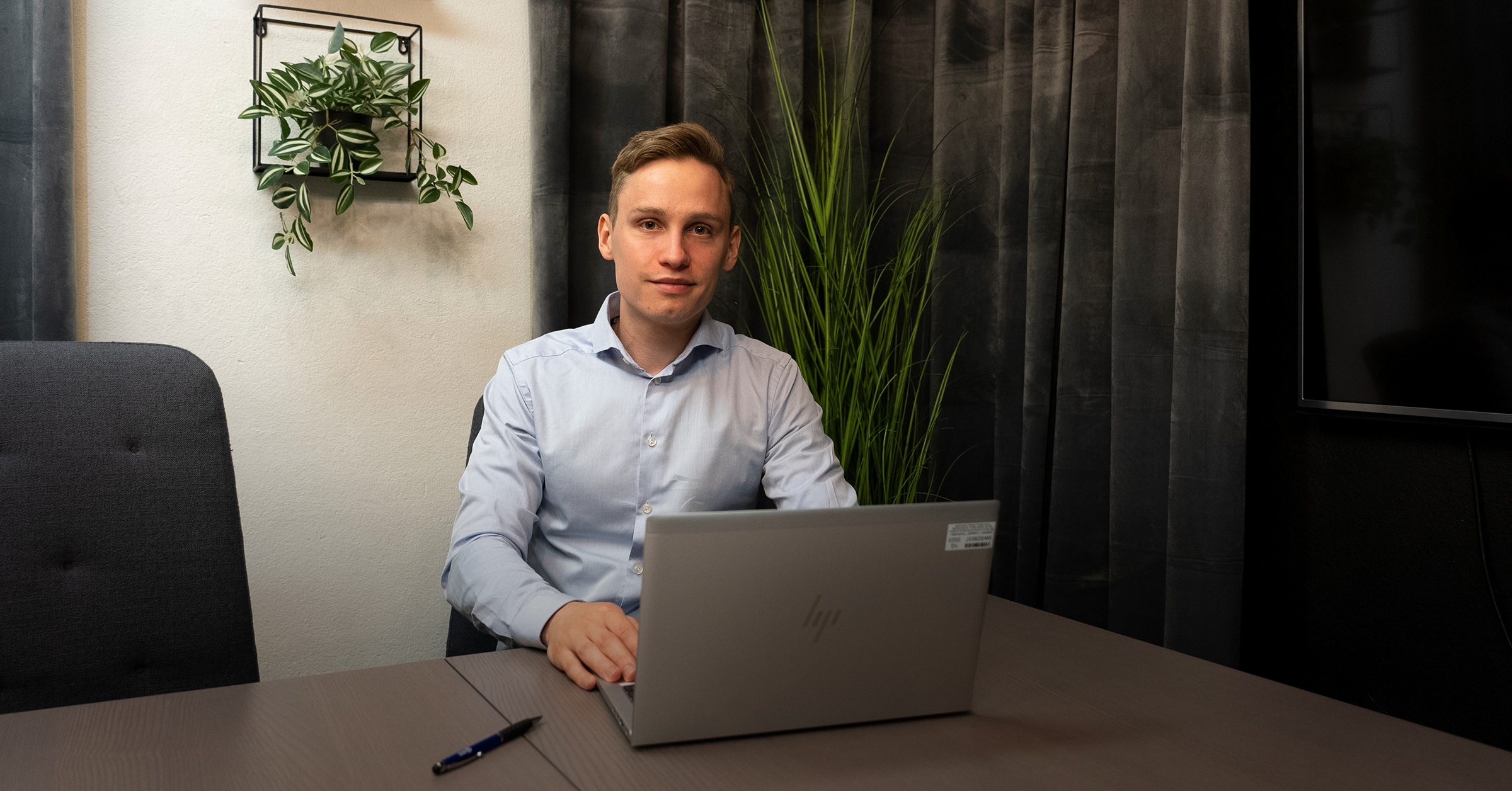 Arvid Eriksson på SITE konferensrum 2400x1256px